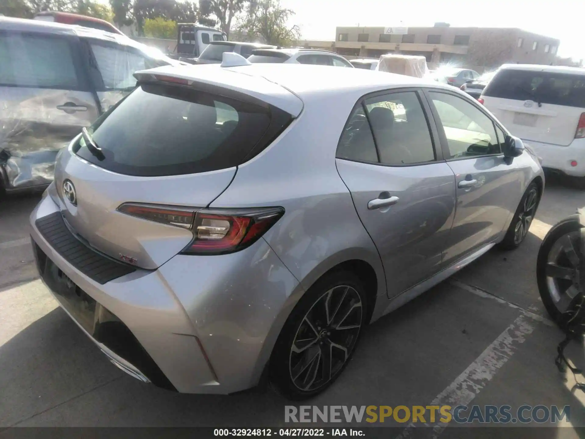 4 Photograph of a damaged car JTNK4RBE8K3030824 TOYOTA COROLLA HATCHBACK 2019