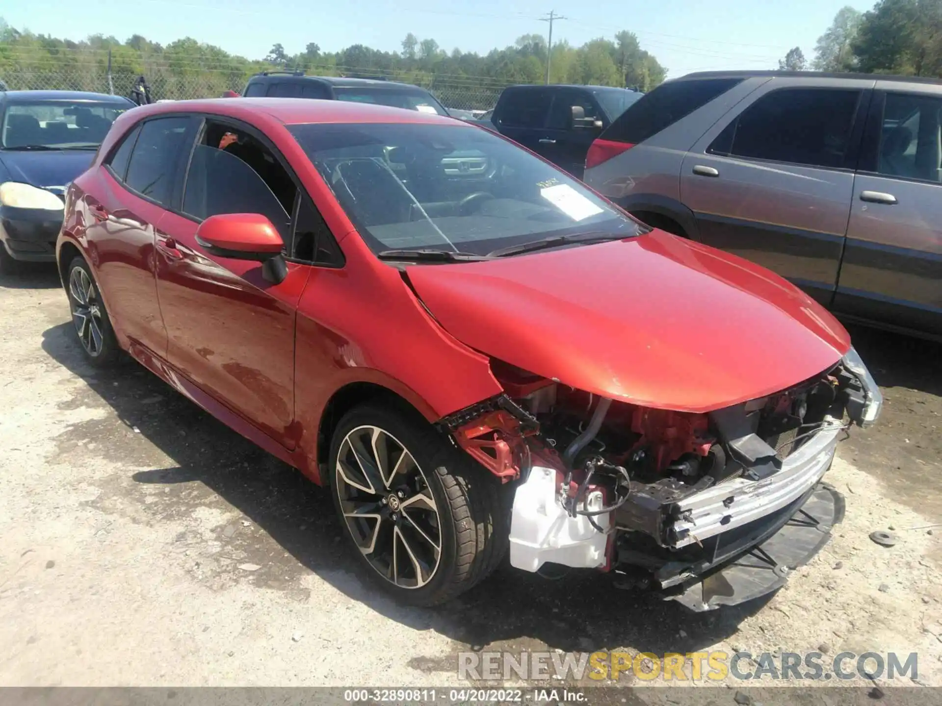 1 Photograph of a damaged car JTNK4RBE8K3056615 TOYOTA COROLLA HATCHBACK 2019