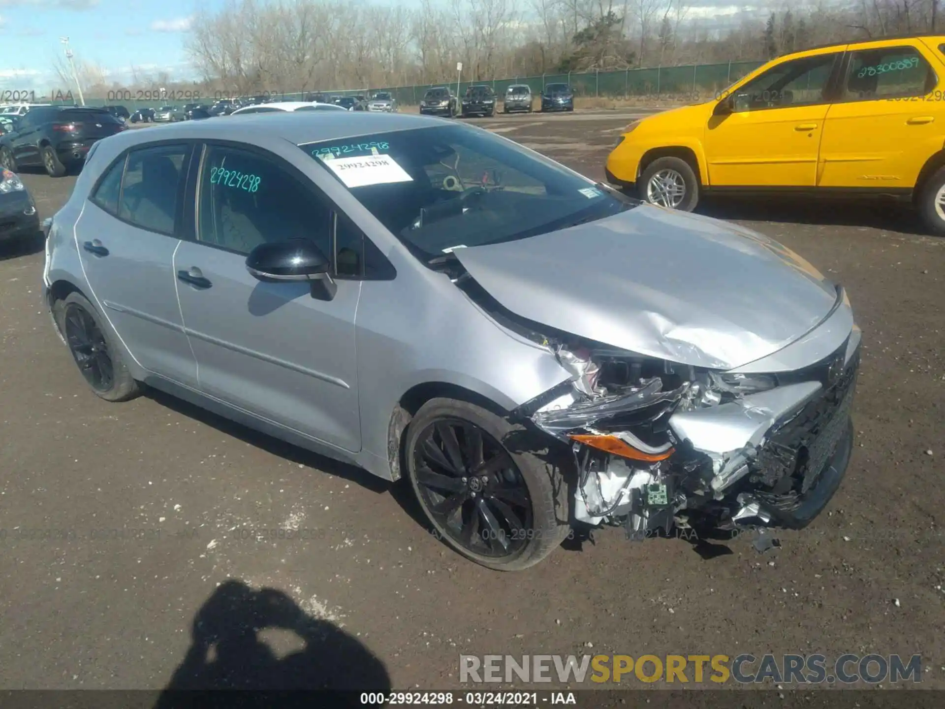 1 Photograph of a damaged car JTND4RBE4L3088553 TOYOTA COROLLA HATCHBACK 2020