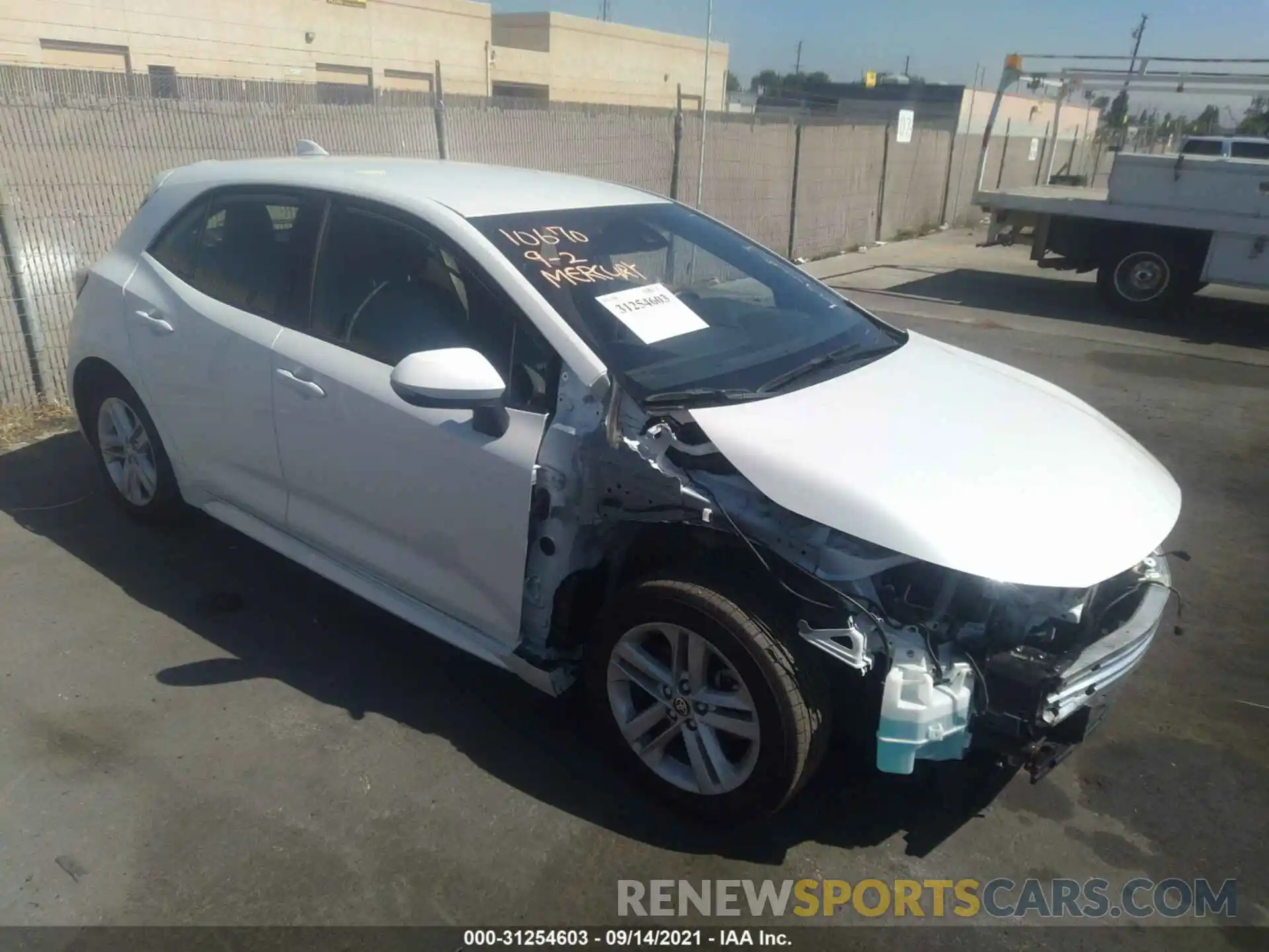 1 Photograph of a damaged car JTND4MBE0M3130298 TOYOTA COROLLA HATCHBACK 2021