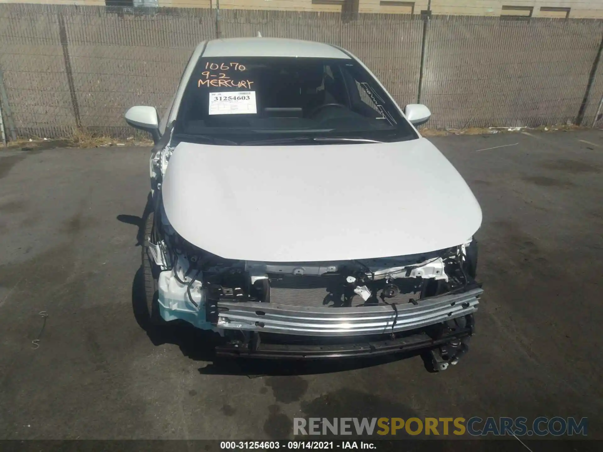 6 Photograph of a damaged car JTND4MBE0M3130298 TOYOTA COROLLA HATCHBACK 2021