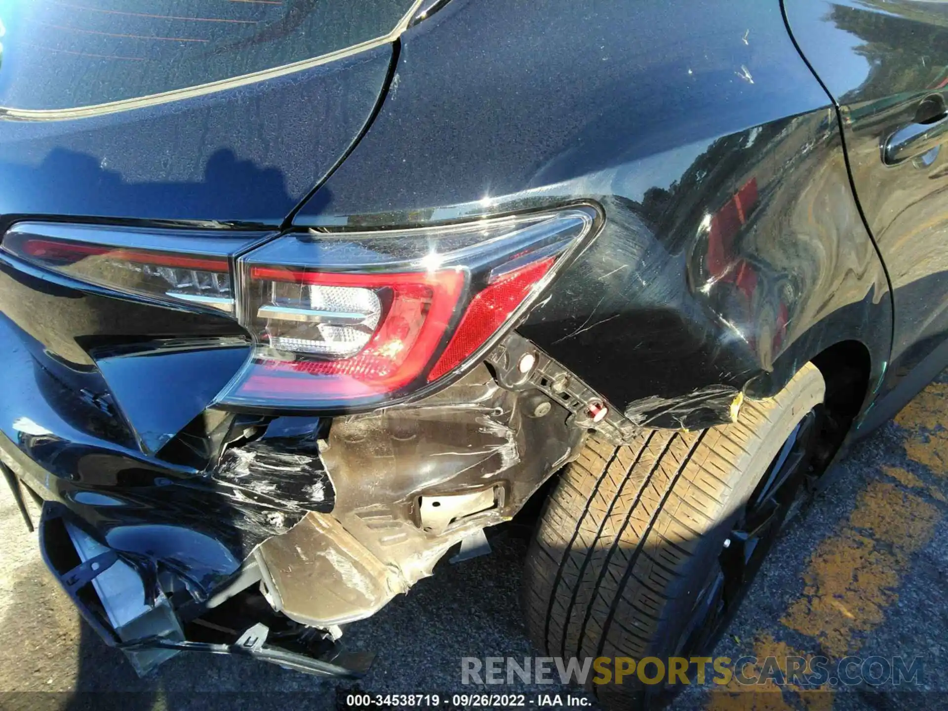 6 Photograph of a damaged car JTND4MBE5N3160043 TOYOTA COROLLA HATCHBACK 2022