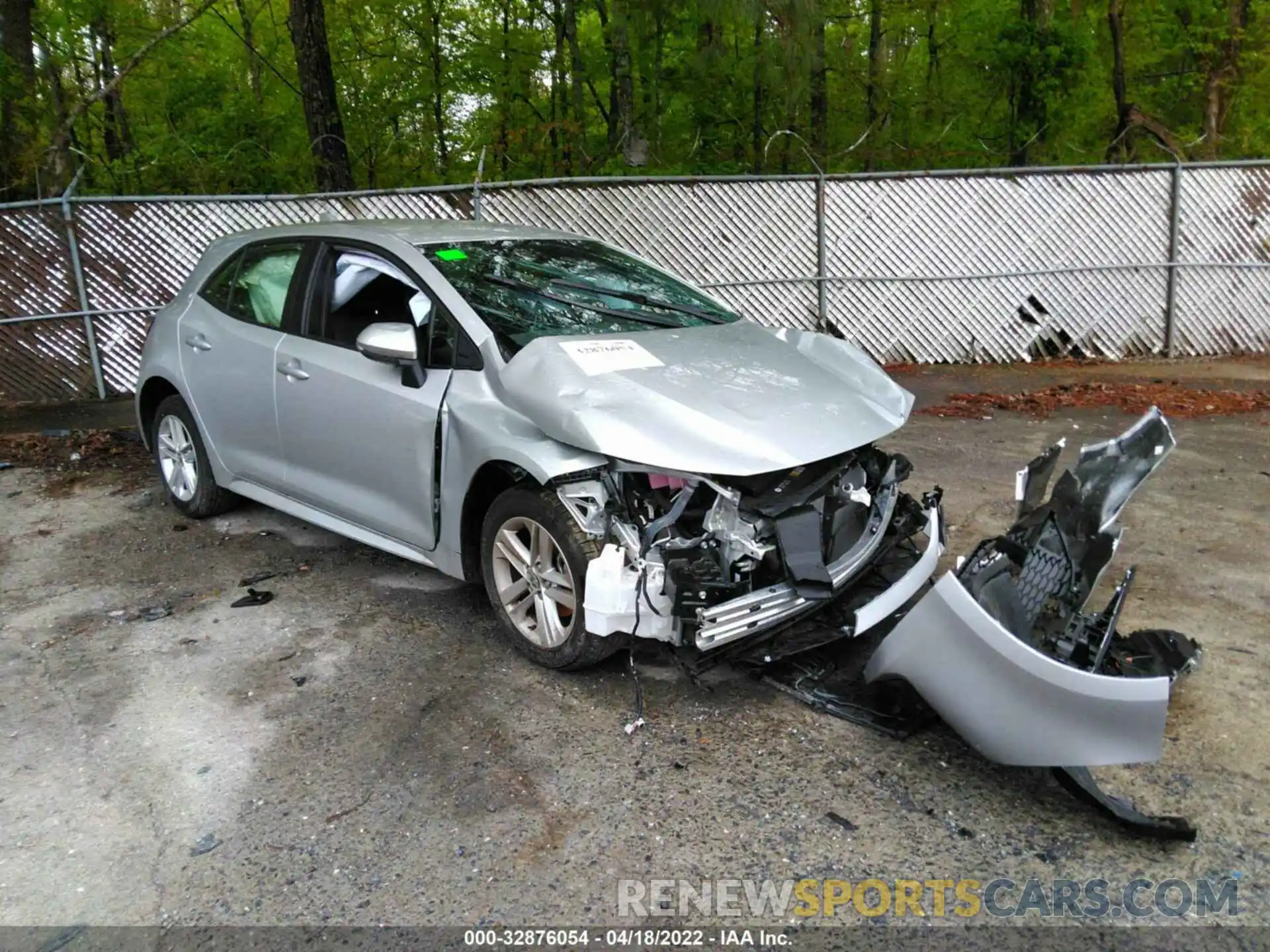 1 Photograph of a damaged car JTND4MBEXN3159602 TOYOTA COROLLA HATCHBACK 2022