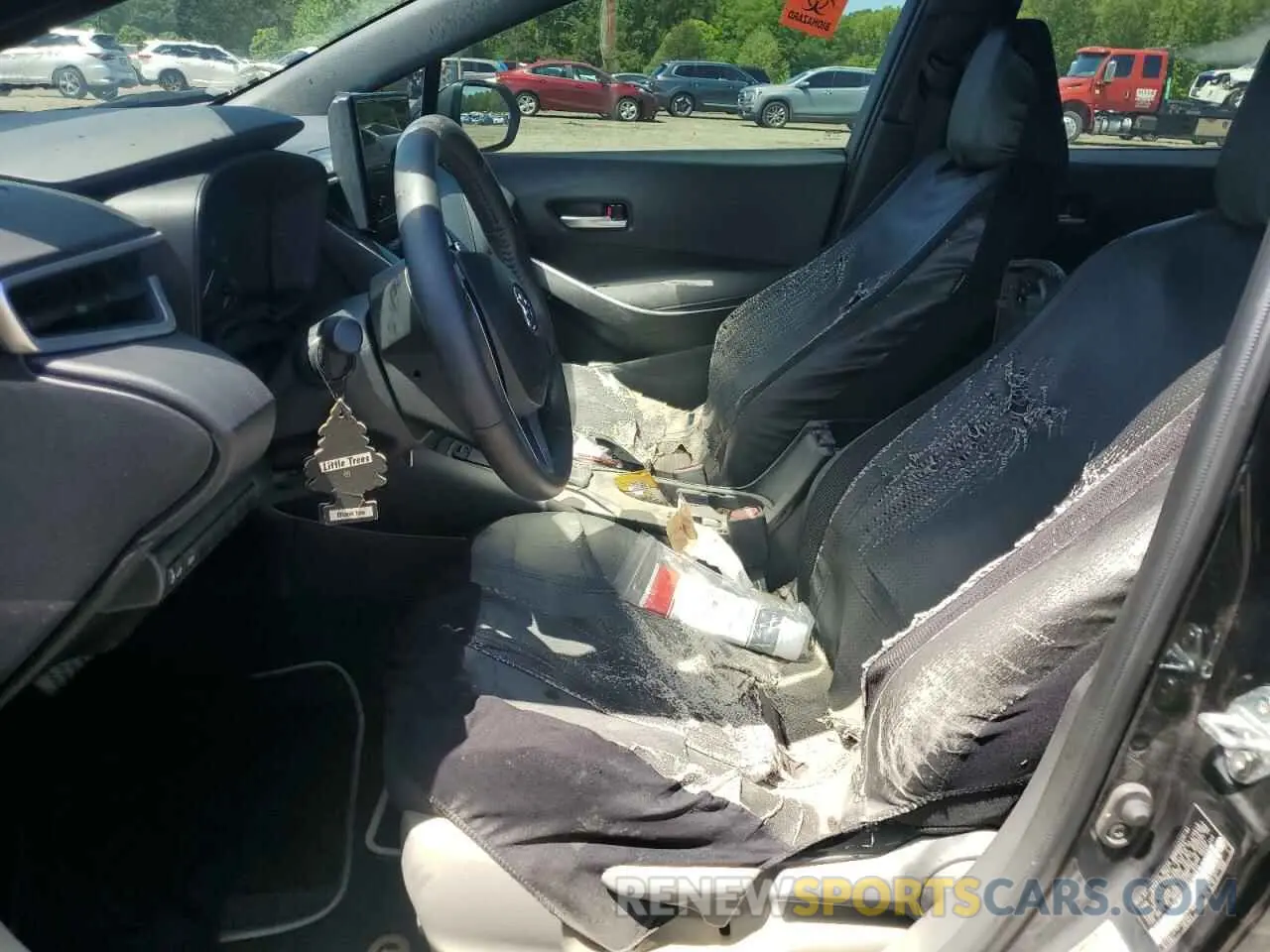 7 Photograph of a damaged car 5YFB4MCE5RP174824 TOYOTA COROLLA NI 2024
