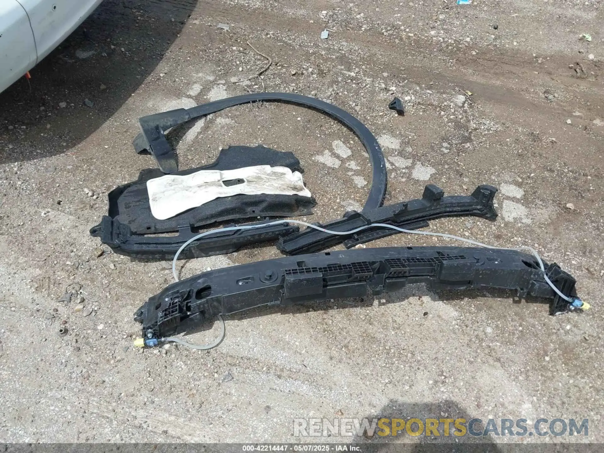 11 Photograph of a damaged car JTDAAAAF7P3016943 TOYOTA CROWN 2023