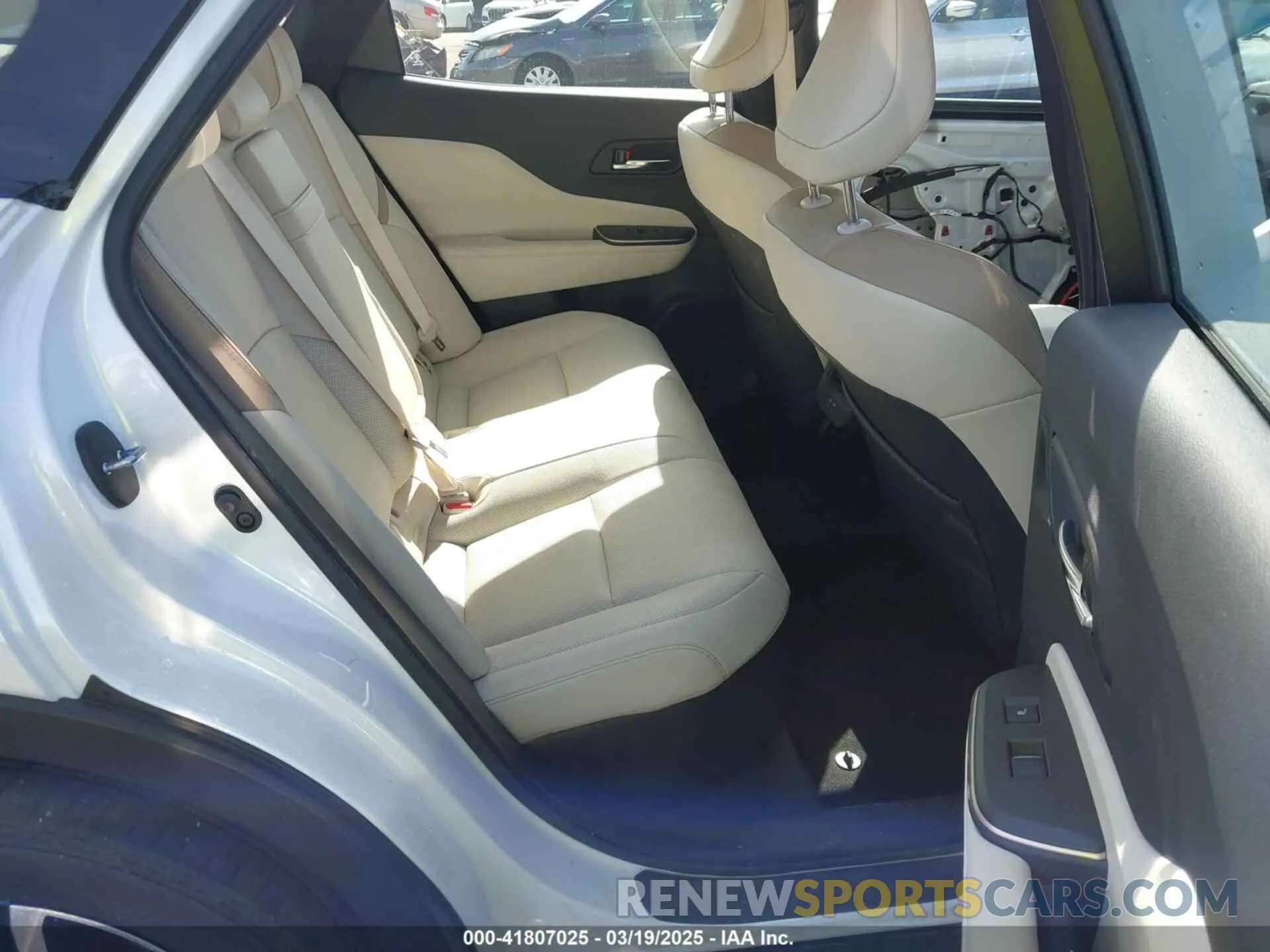 8 Photograph of a damaged car JTDAAAAF8P3013050 TOYOTA CROWN 2023