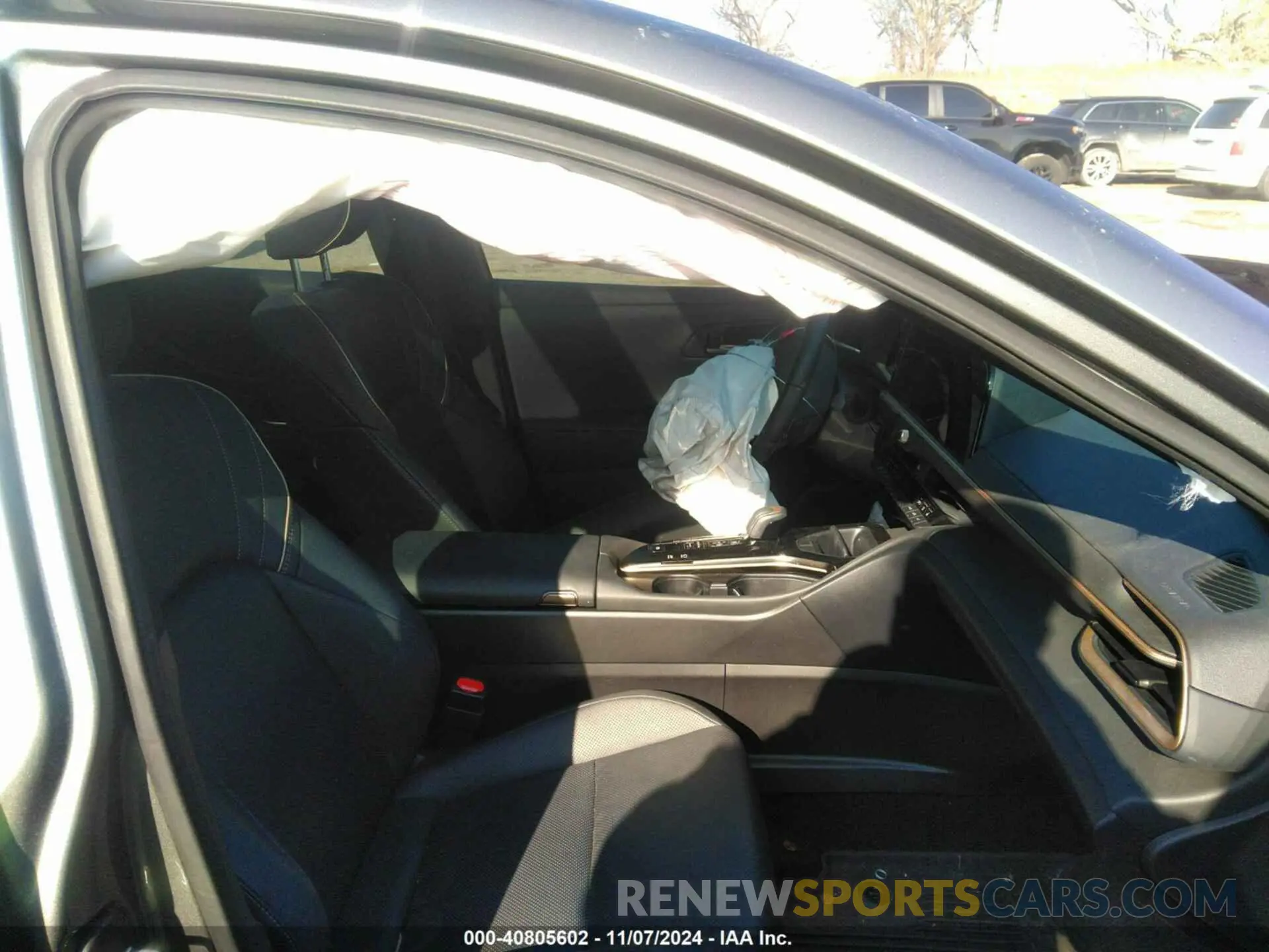 5 Photograph of a damaged car JTDAAAAF0R3026717 TOYOTA CROWN 2024
