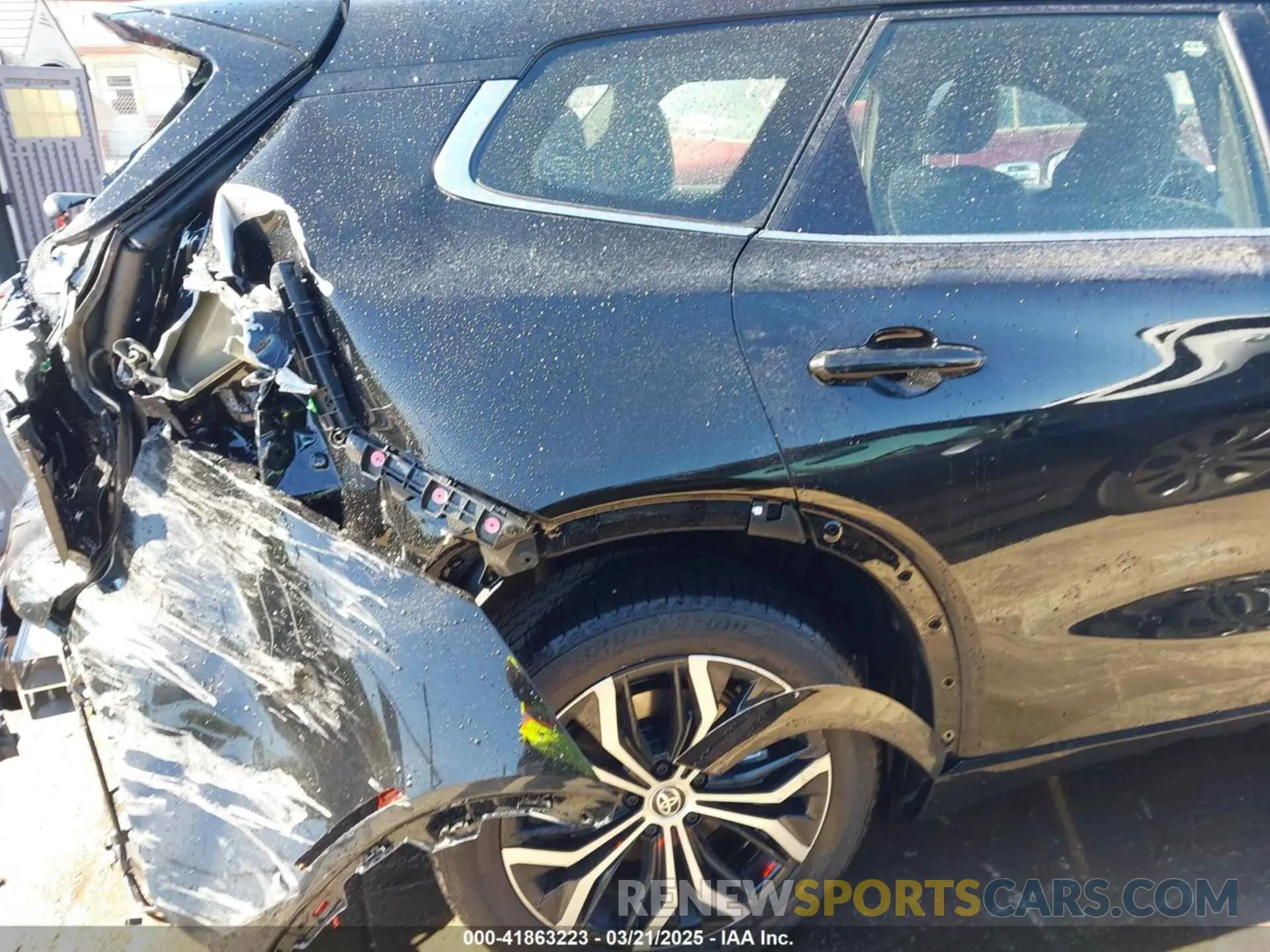 19 Photograph of a damaged car JTDACAAJ7S3004279 TOYOTA CROWN SIGNIA 2025
