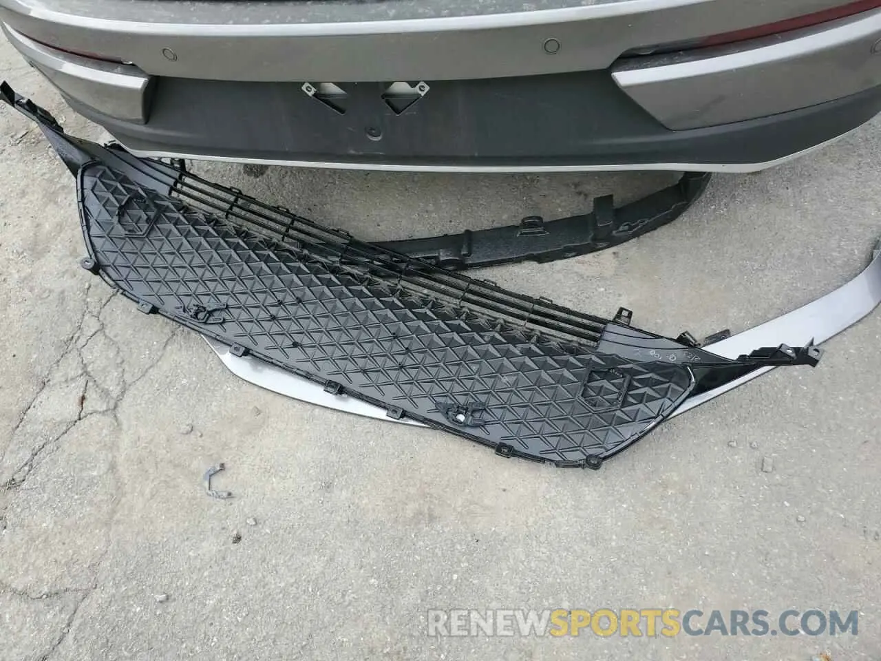 12 Photograph of a damaged car JTDAAAAF6R3029203 TOYOTA CROWN XLE 2024