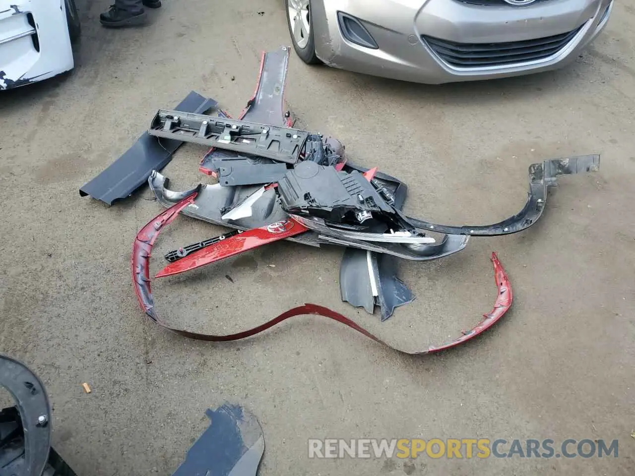 12 Photograph of a damaged car JTDAAAAF7R3022650 TOYOTA CROWN XLE 2024