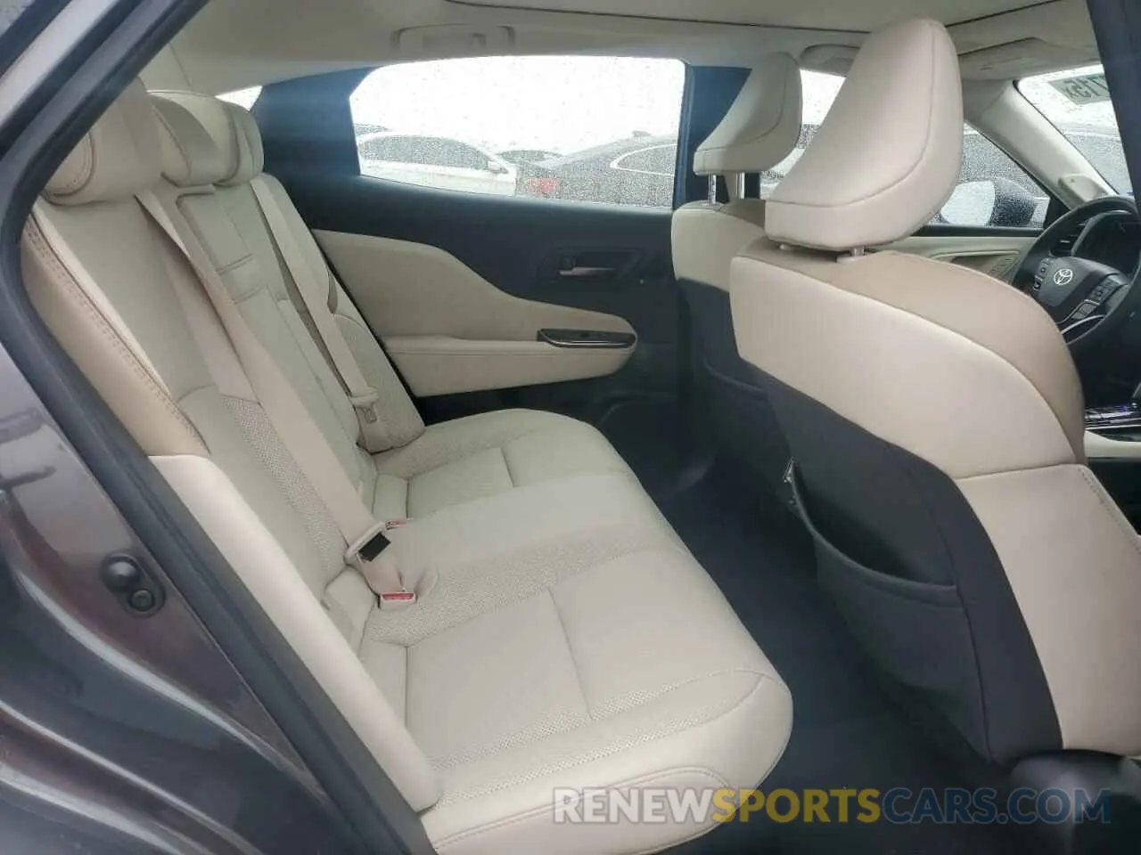 10 Photograph of a damaged car JTDAAAAF8R3029462 TOYOTA CROWN XLE 2024
