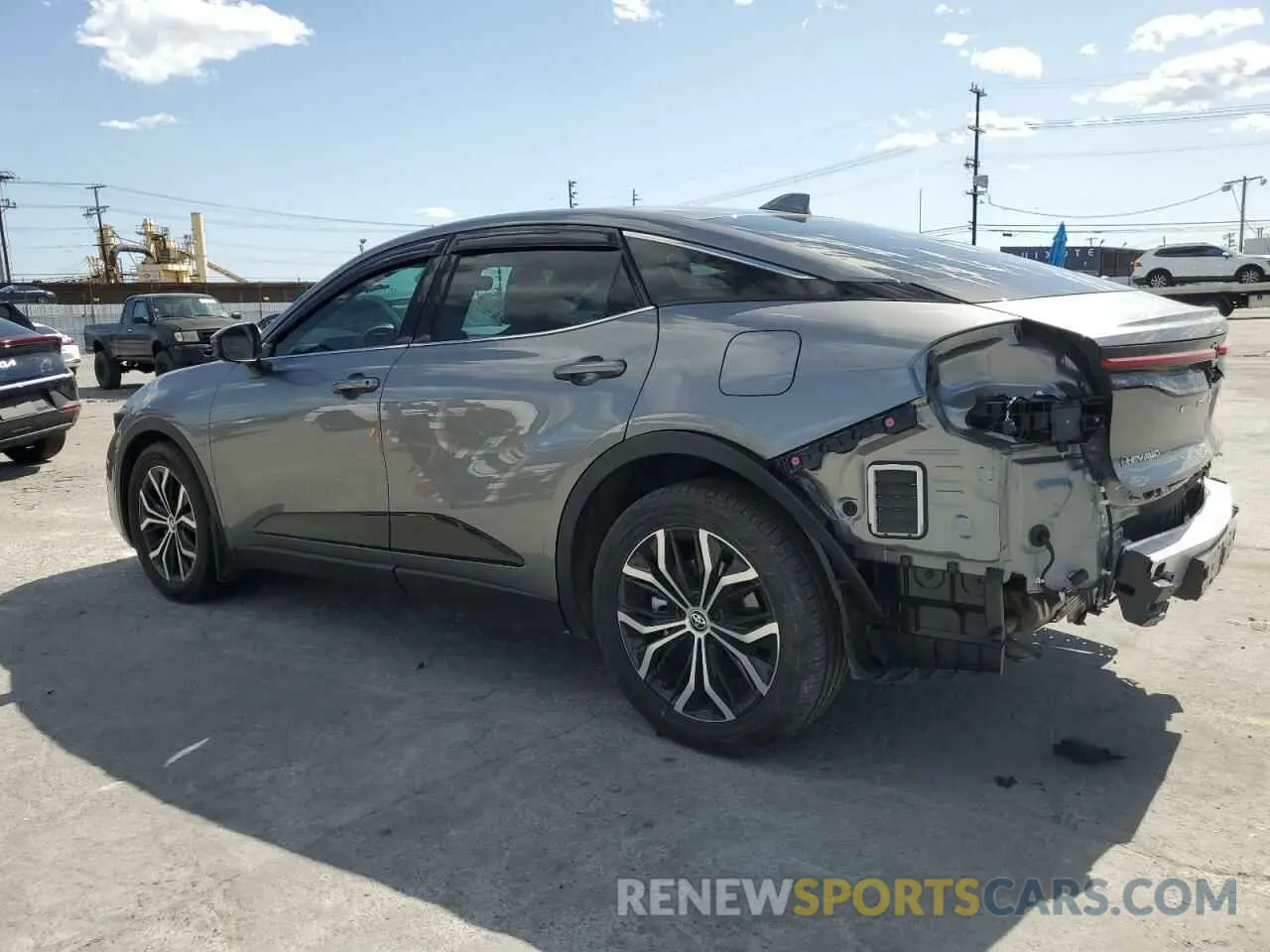2 Photograph of a damaged car JTDAAAAFXR3023839 TOYOTA CROWN XLE 2024
