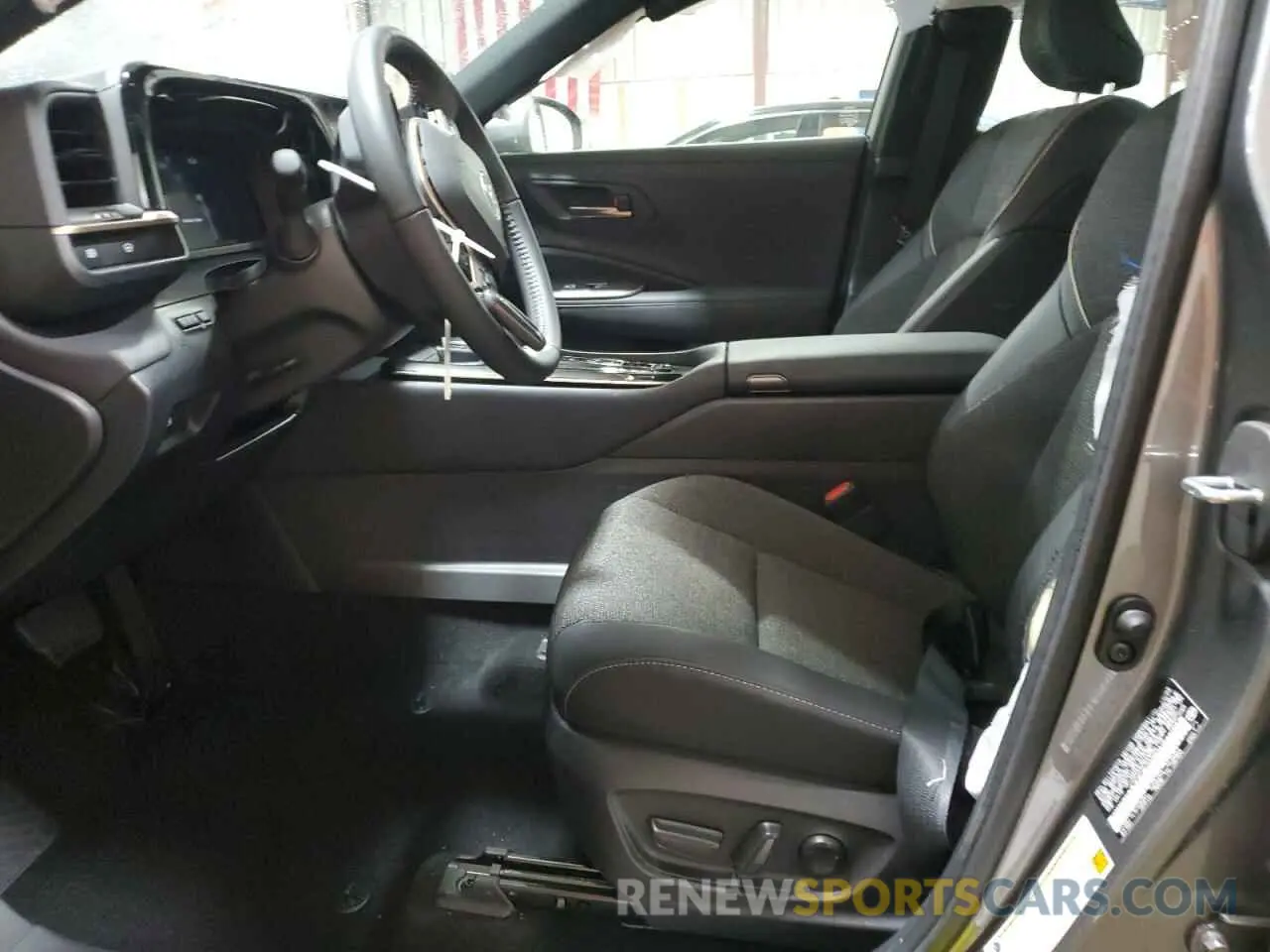 7 Photograph of a damaged car JTDAAAAFXR3026174 TOYOTA CROWN XLE 2024