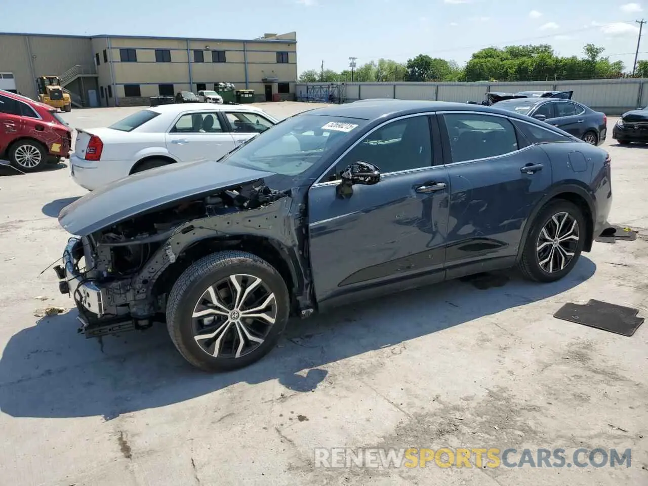 1 Photograph of a damaged car JTDAAAAF4S3032333 TOYOTA CROWN XLE 2025