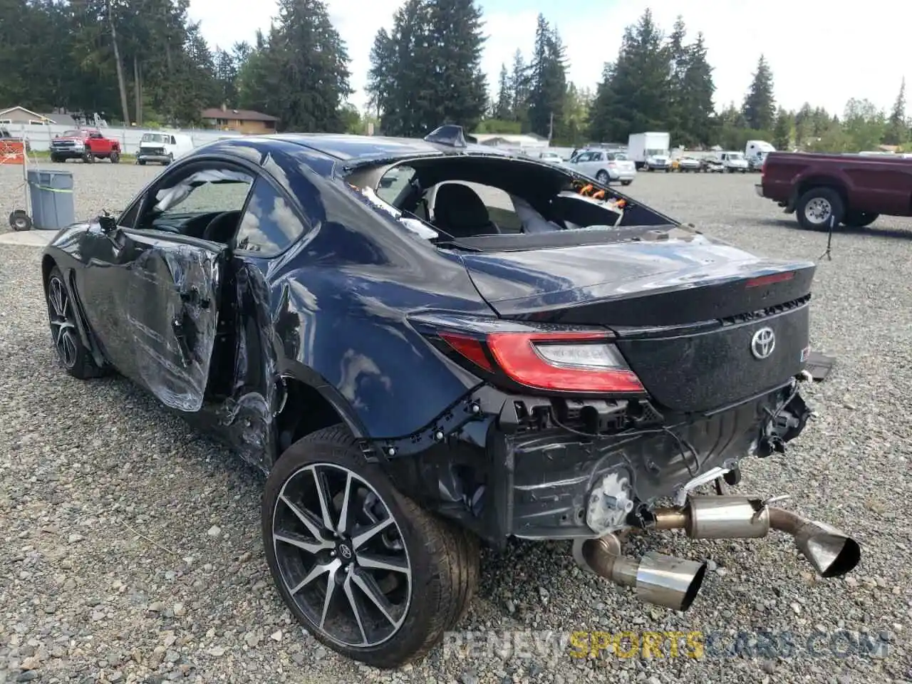 3 Photograph of a damaged car JF1ZNBB15N9751369 TOYOTA GR 86 2022