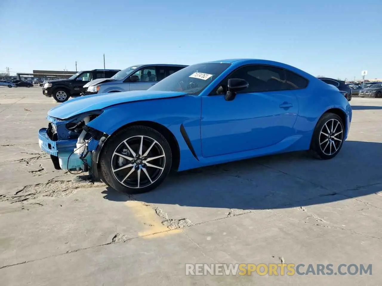 1 Photograph of a damaged car JF1ZNBC13N8751813 TOYOTA GR 86 2022