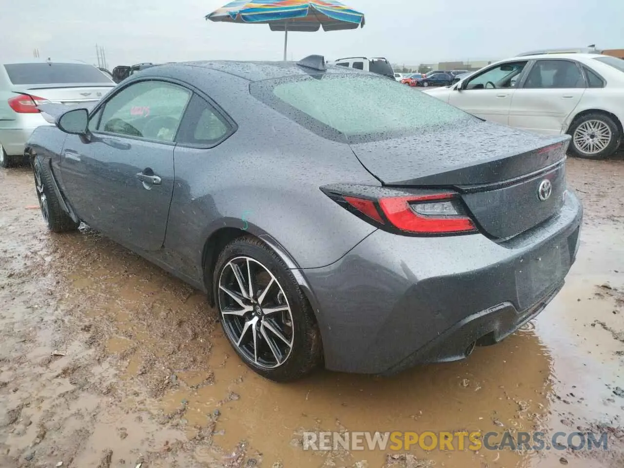 3 Photograph of a damaged car JF1ZNBC15N8752767 TOYOTA GR 86 2022