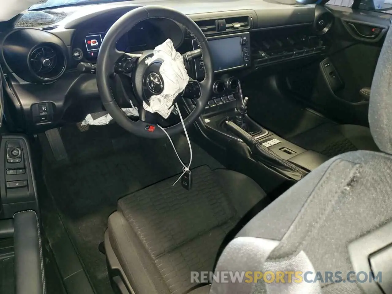 8 Photograph of a damaged car JF1ZNBB12P9751879 TOYOTA GR 86 2023