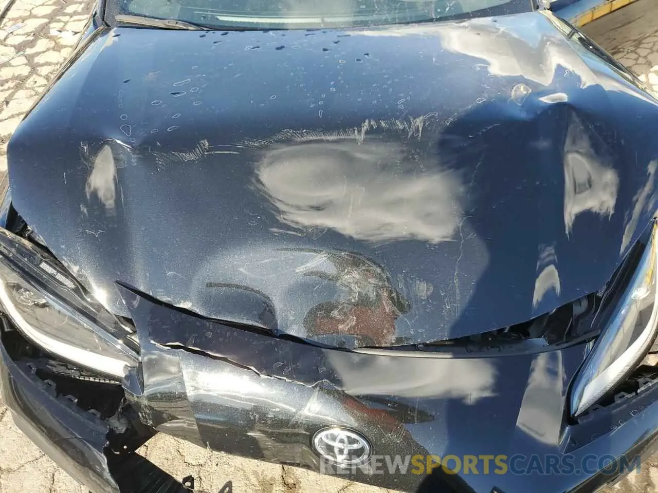 11 Photograph of a damaged car JF1ZNBB12P9763031 TOYOTA GR 86 2023
