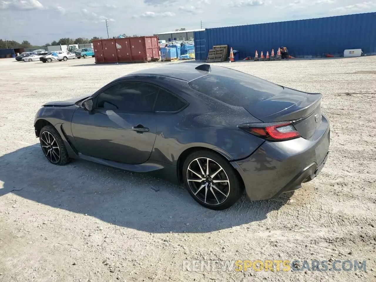 2 Photograph of a damaged car JF1ZNBB15P9750595 TOYOTA GR 86 2023
