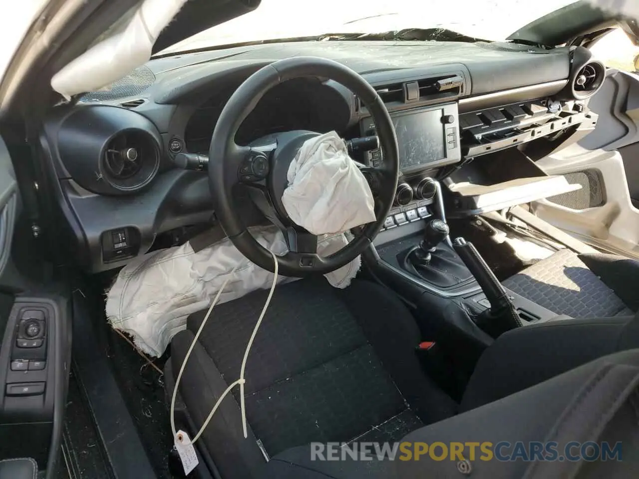 8 Photograph of a damaged car JF1ZNBB15P9750595 TOYOTA GR 86 2023