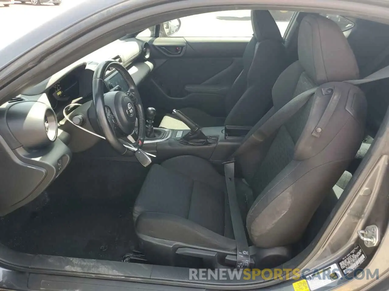 7 Photograph of a damaged car JF1ZNBB17P9750114 TOYOTA GR 86 2023