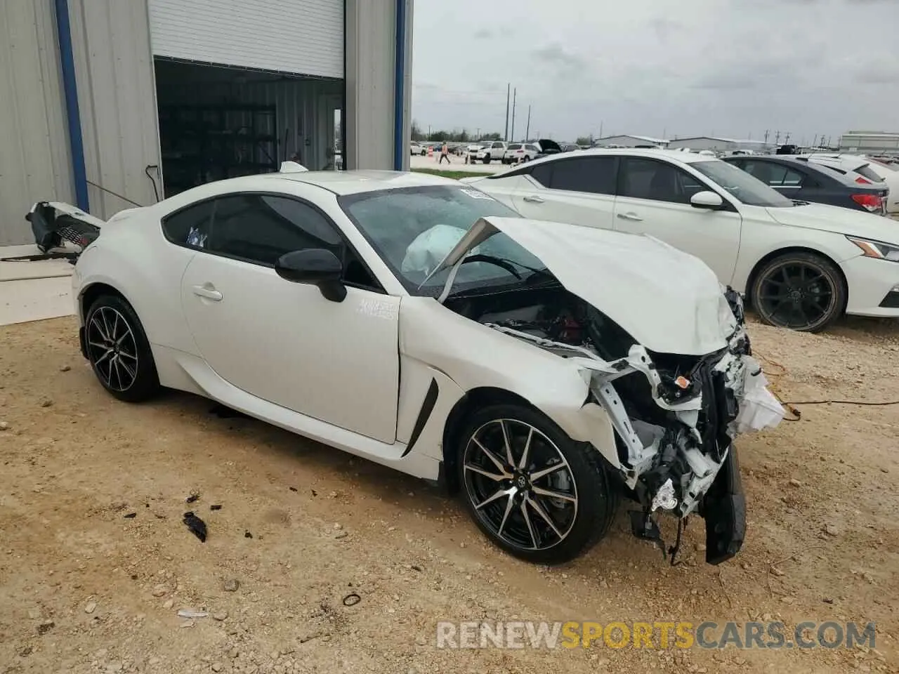 4 Photograph of a damaged car JF1ZNBB12R9755286 TOYOTA GR 86 2024