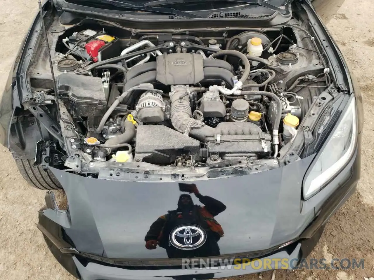 11 Photograph of a damaged car JF1ZNBB13R9754700 TOYOTA GR 86 2024