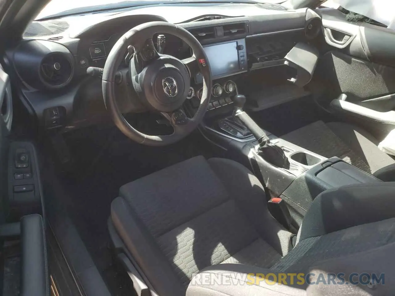 8 Photograph of a damaged car JF1ZNBB15R8753182 TOYOTA GR 86 2024