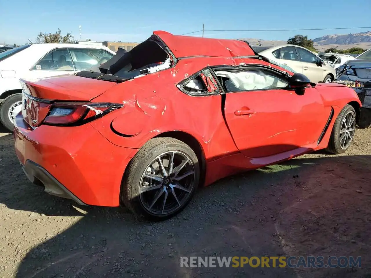 3 Photograph of a damaged car JF1ZNBB15R8755014 TOYOTA GR 86 2024