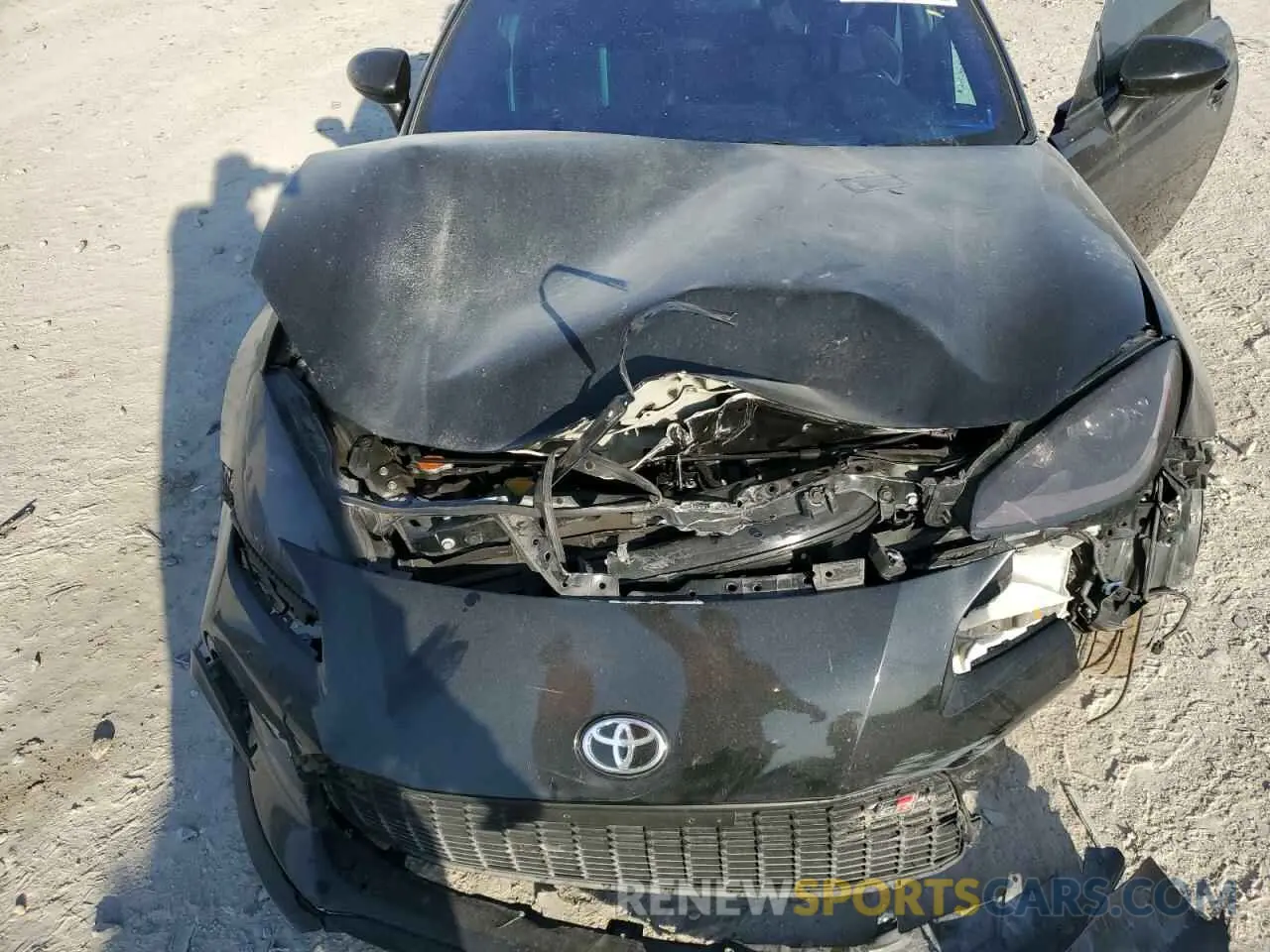 12 Photograph of a damaged car JF1ZNBE14N9755196 TOYOTA GR 86 PREM 2022