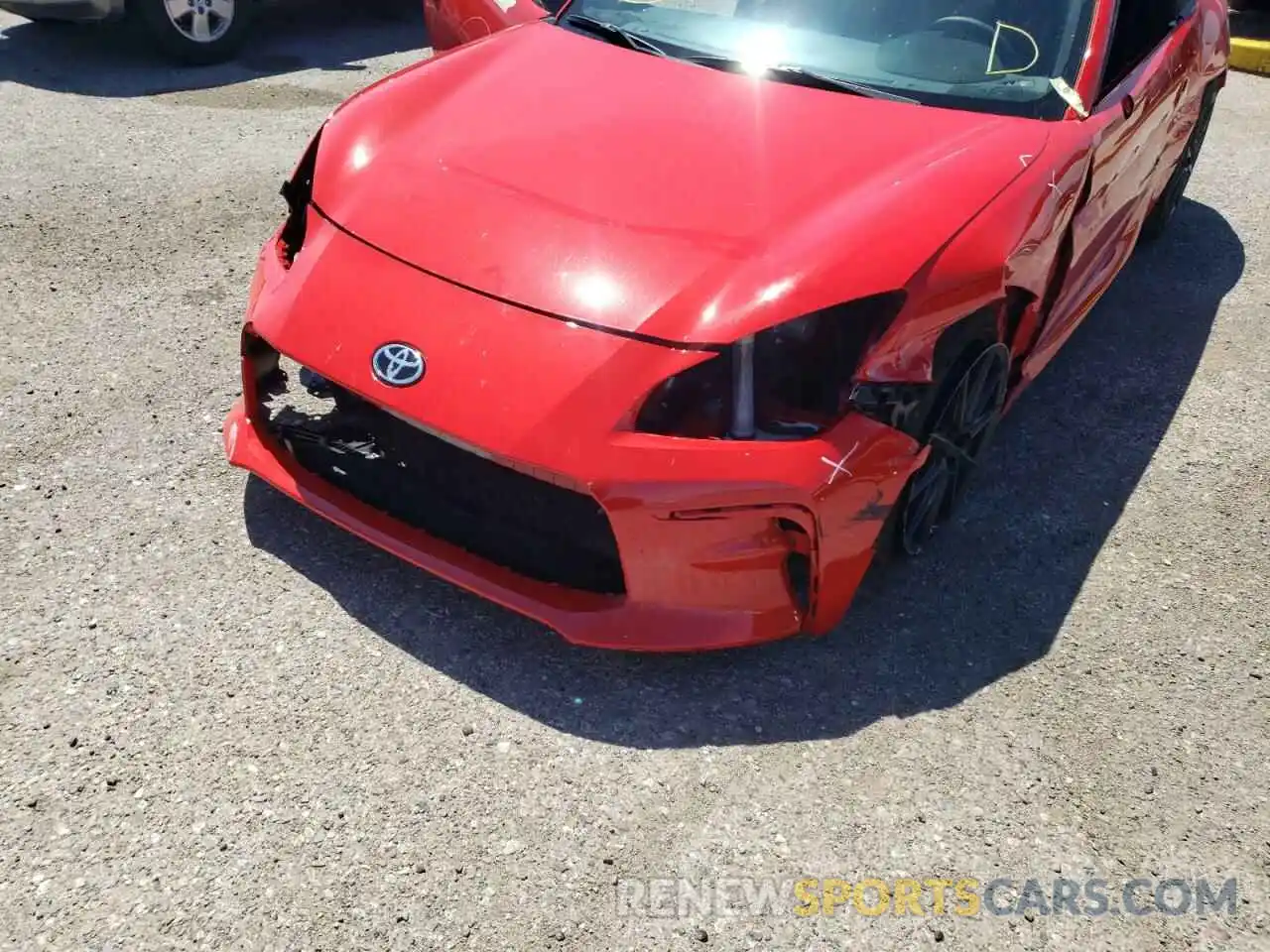 9 Photograph of a damaged car JF1ZNBF11N8755113 TOYOTA GR 86 PREM 2022