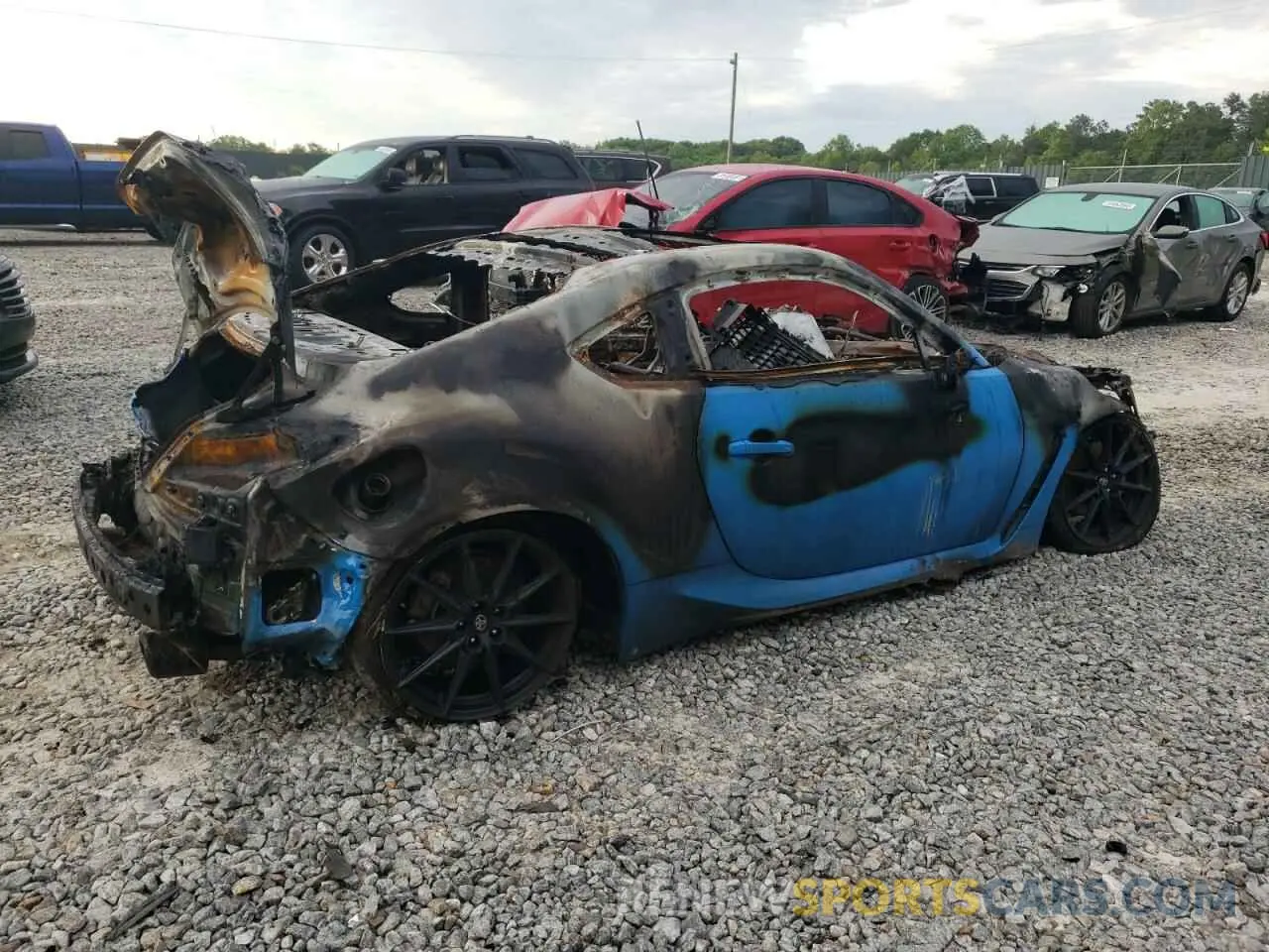 3 Photograph of a damaged car JF1ZNBF1XN8754123 TOYOTA GR 86 PREM 2022