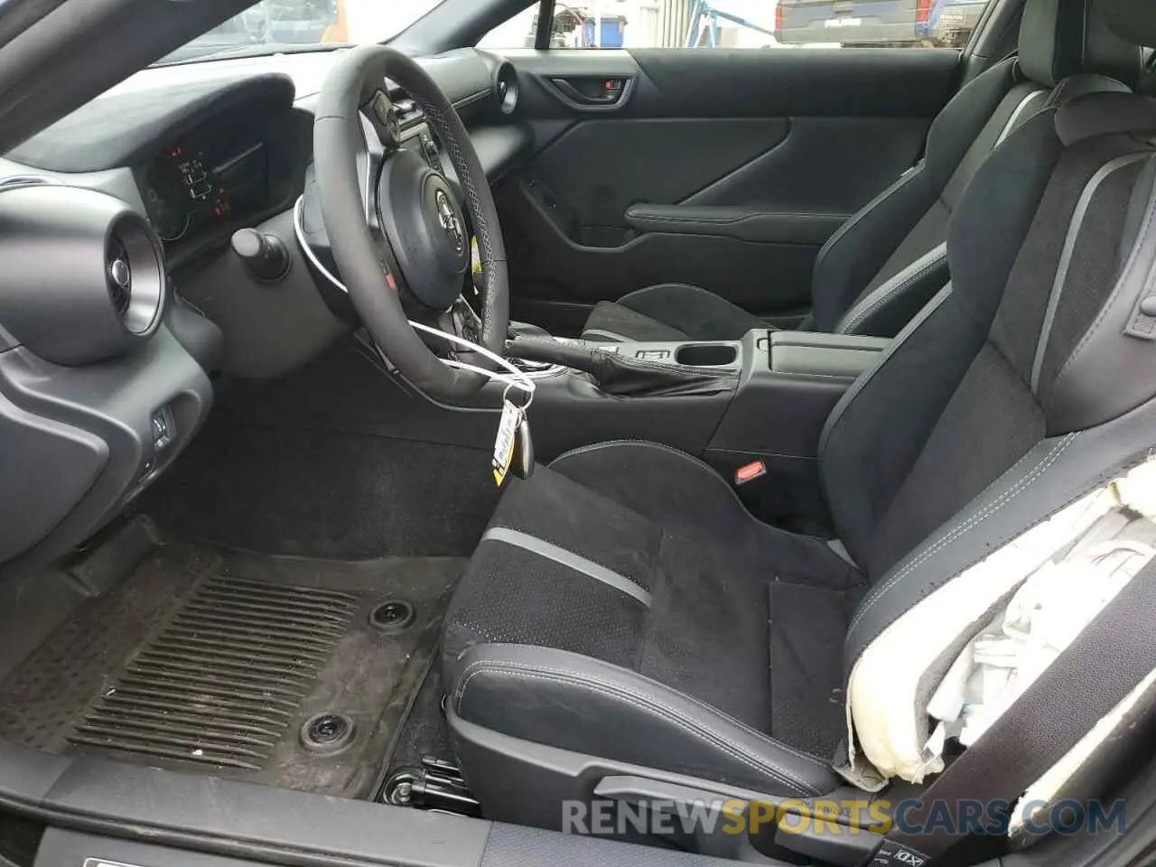 7 Photograph of a damaged car JF1ZNBE11R8754969 TOYOTA GR 86 PREM 2024