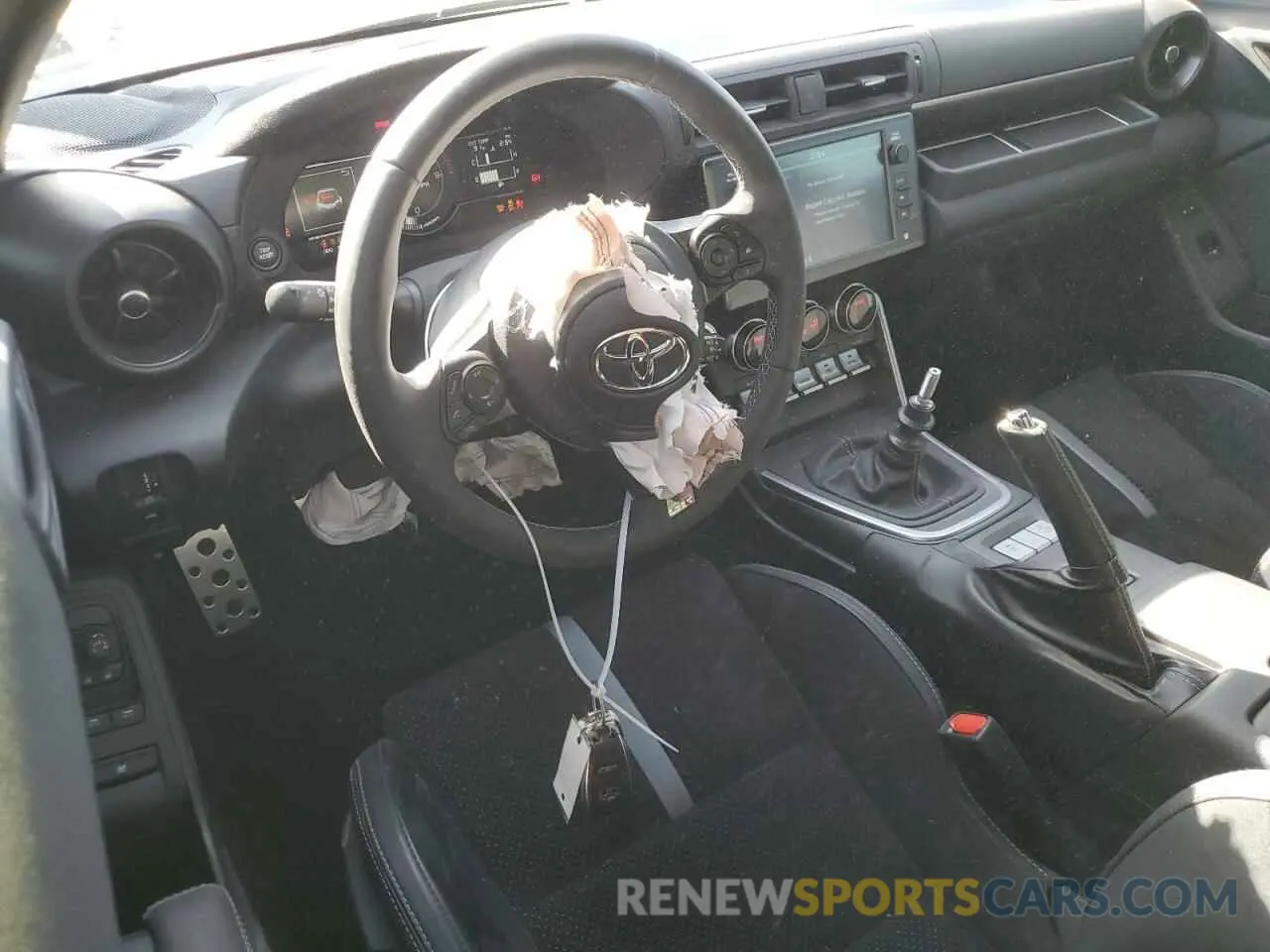 8 Photograph of a damaged car JF1ZNBE13R9757138 TOYOTA GR 86 PREM 2024