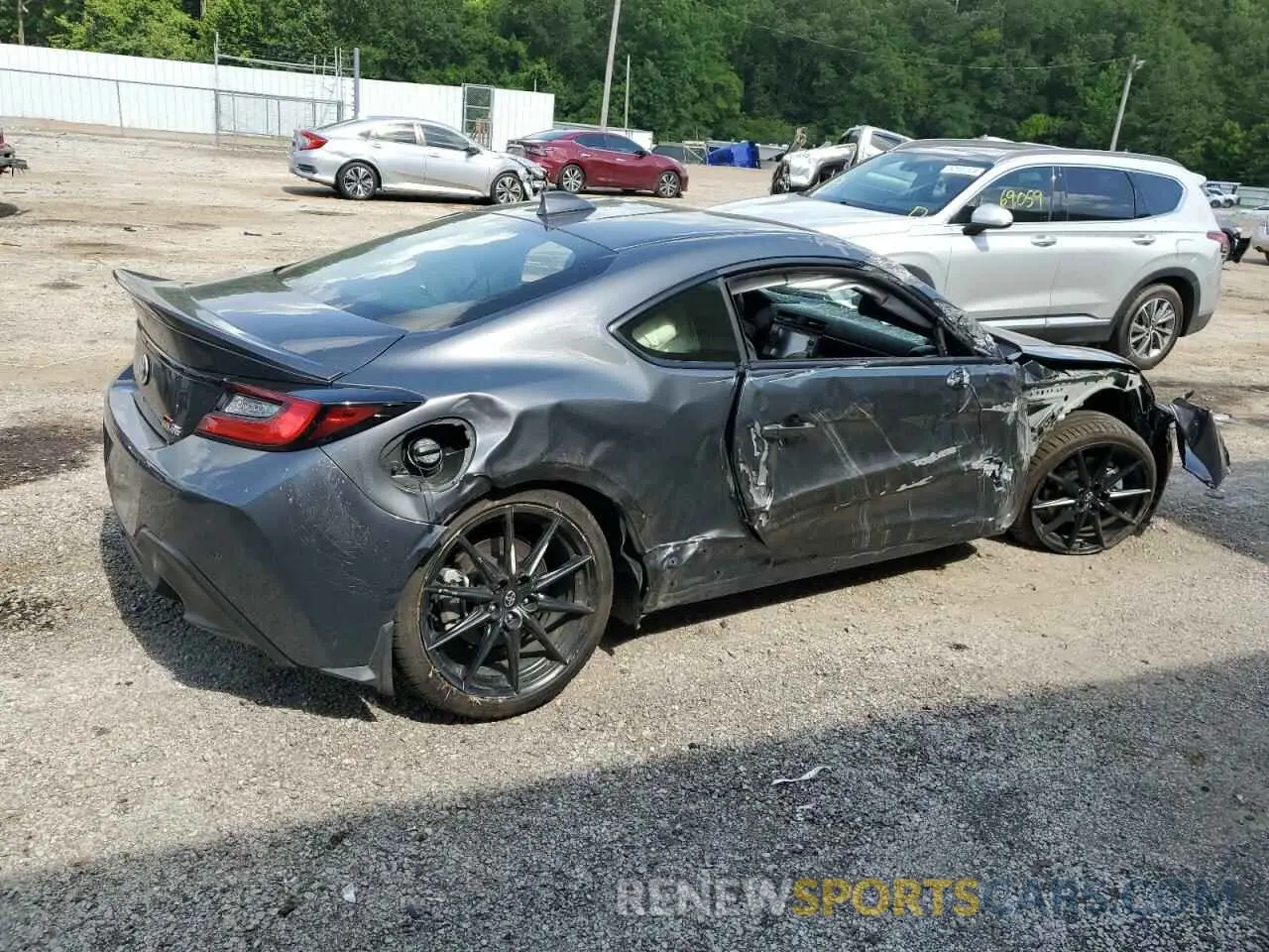 3 Photograph of a damaged car JF1ZNBE16R8752988 TOYOTA GR 86 PREM 2024