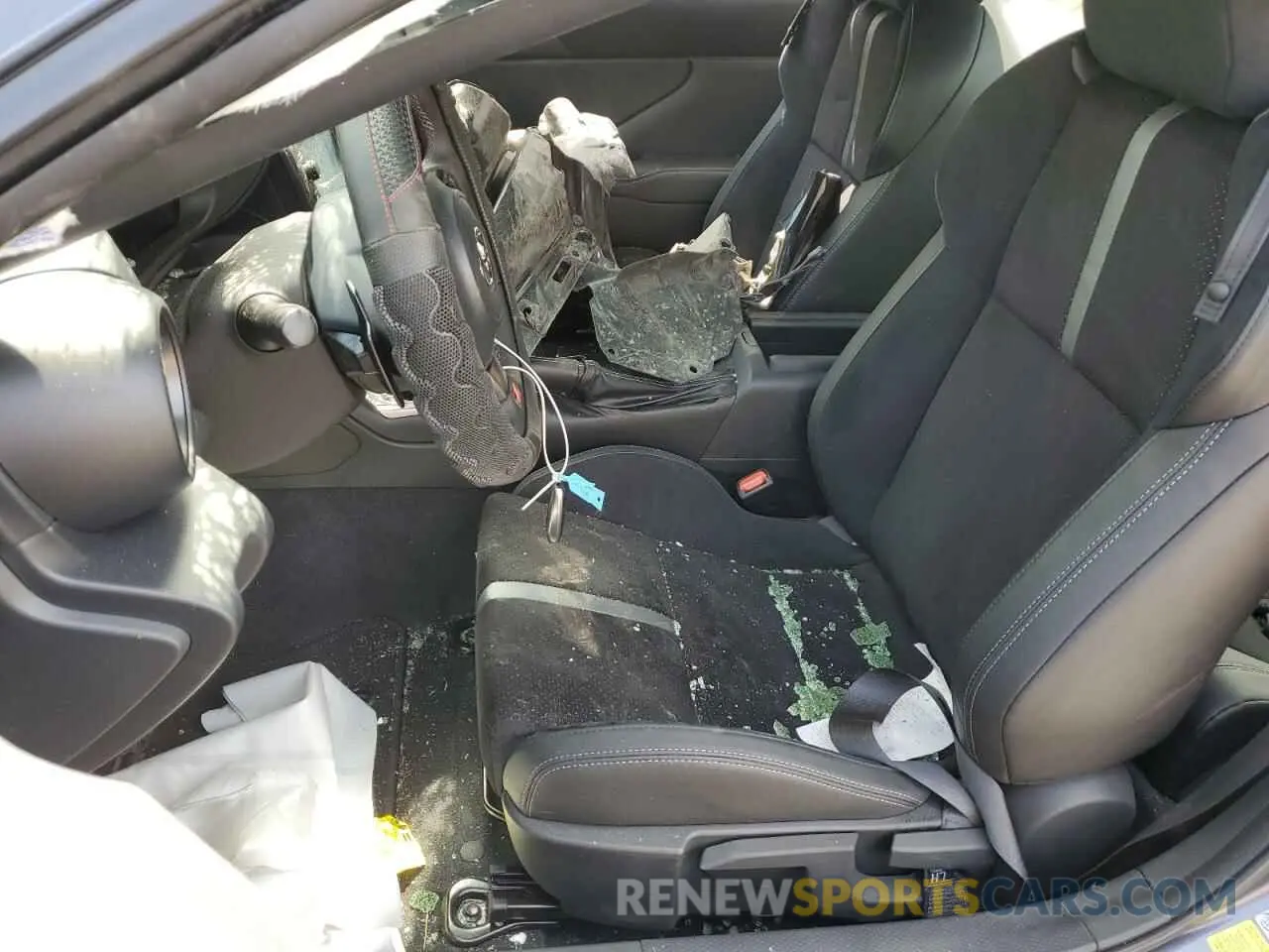 7 Photograph of a damaged car JF1ZNBE16R8752988 TOYOTA GR 86 PREM 2024