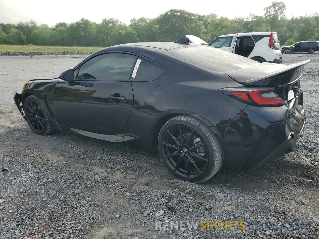 2 Photograph of a damaged car JF1ZNBE17R9751116 TOYOTA GR 86 PREM 2024