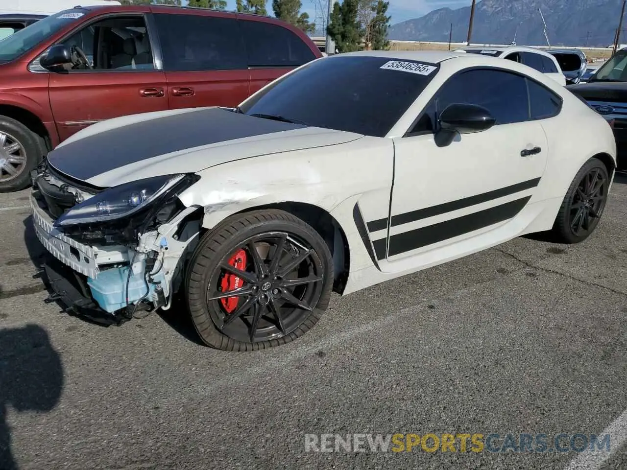 1 Photograph of a damaged car JF1ZNBM15R8751820 TOYOTA GR 86 TRUE 2024