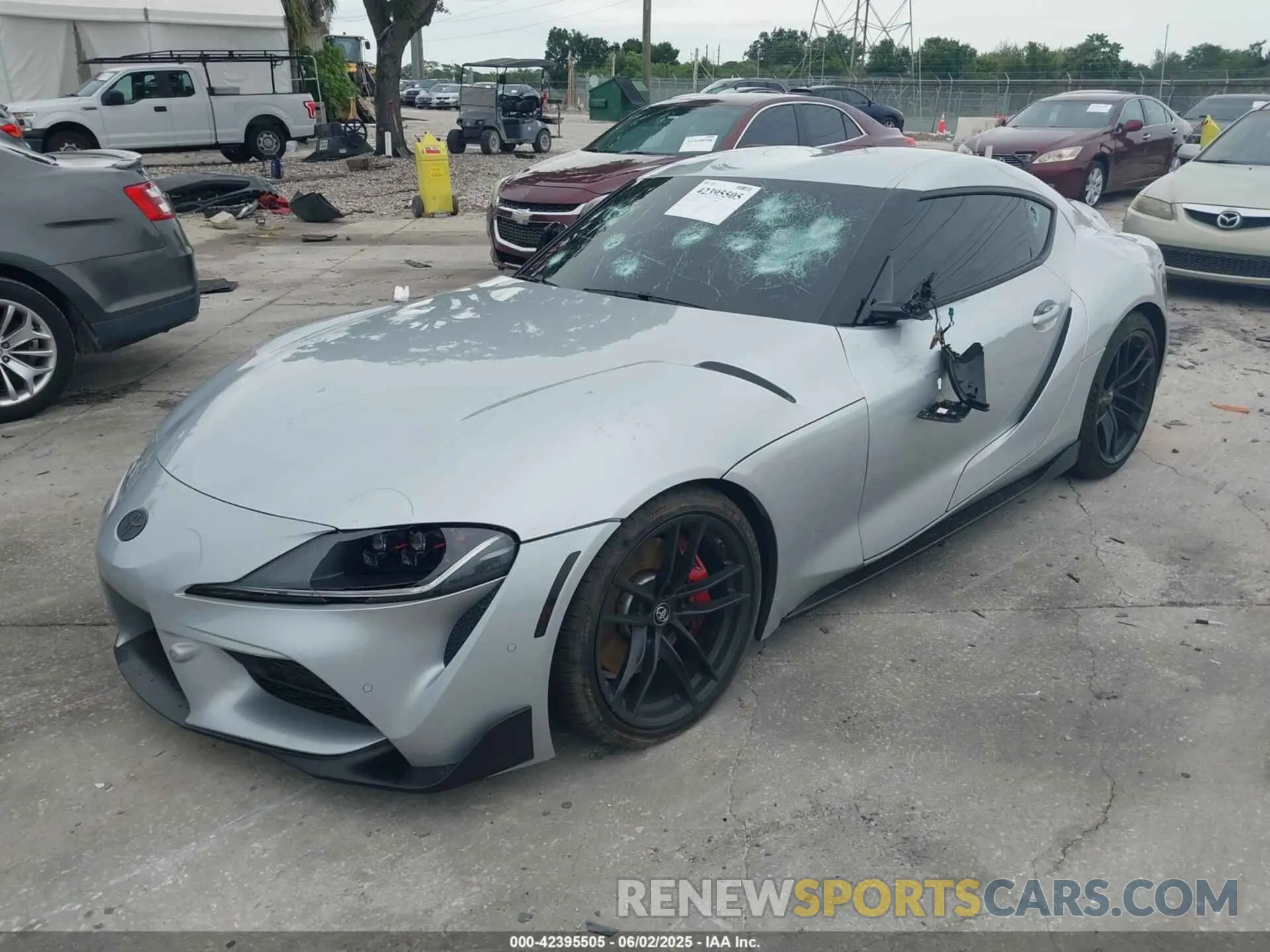 2 Photograph of a damaged car WZ1DB4C05LW029611 TOYOTA GR SUPRA 2020