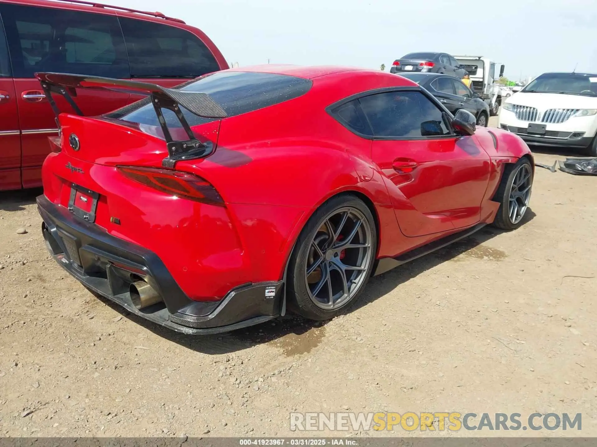 4 Photograph of a damaged car WZ1DB4C06LW025258 TOYOTA GR SUPRA 2020
