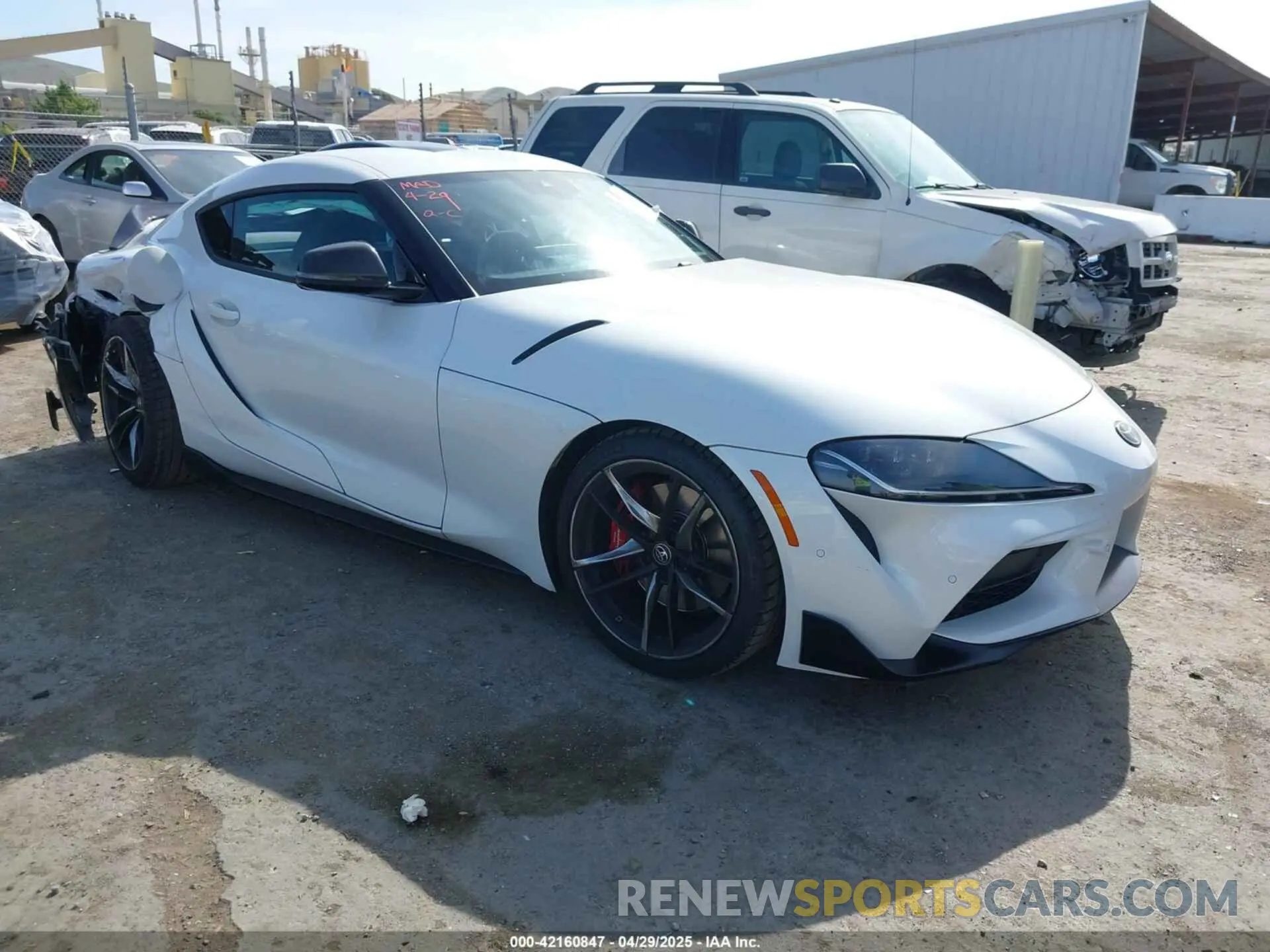 1 Photograph of a damaged car WZ1DB0C06MW039185 TOYOTA GR SUPRA 2021