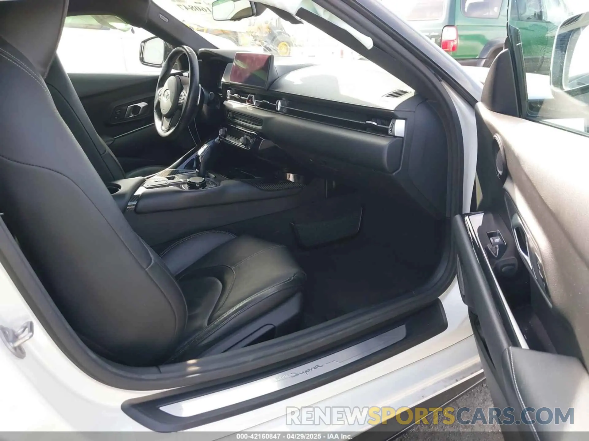 5 Photograph of a damaged car WZ1DB0C06MW039185 TOYOTA GR SUPRA 2021