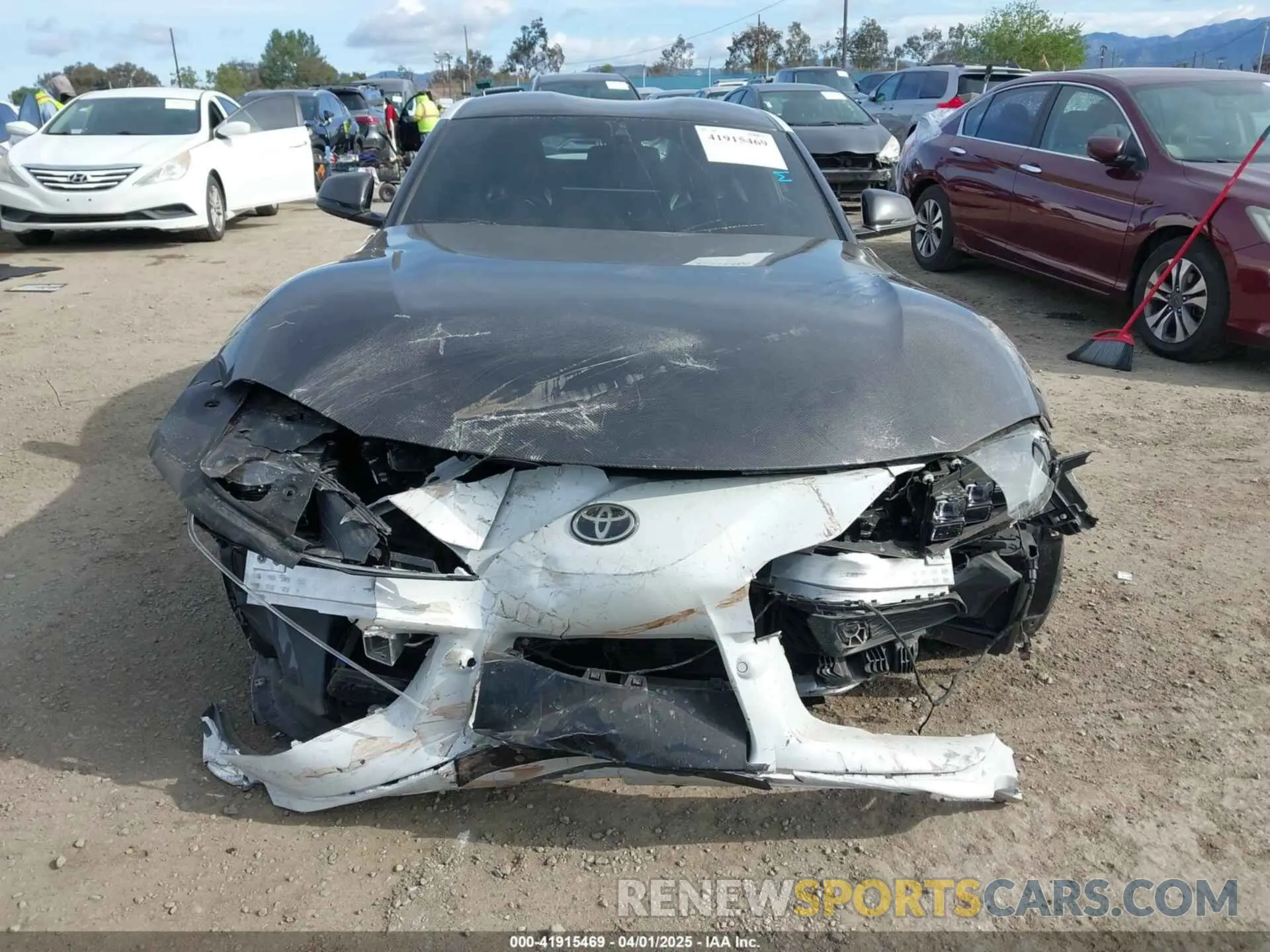 12 Photograph of a damaged car WZ1DB0C09MW039777 TOYOTA GR SUPRA 2021