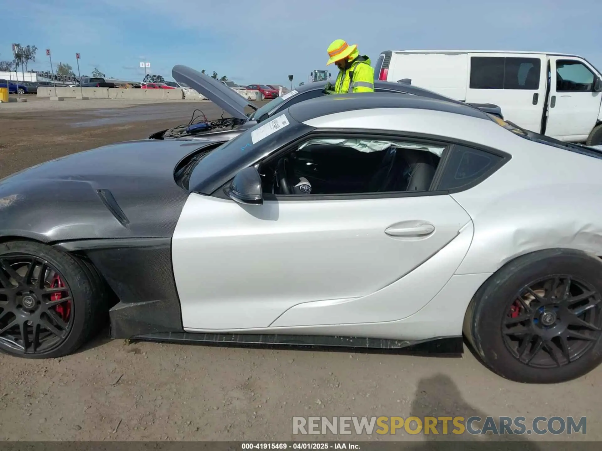 14 Photograph of a damaged car WZ1DB0C09MW039777 TOYOTA GR SUPRA 2021