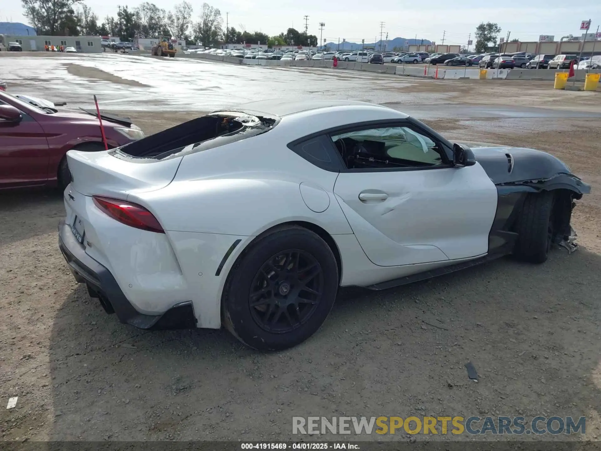 4 Photograph of a damaged car WZ1DB0C09MW039777 TOYOTA GR SUPRA 2021