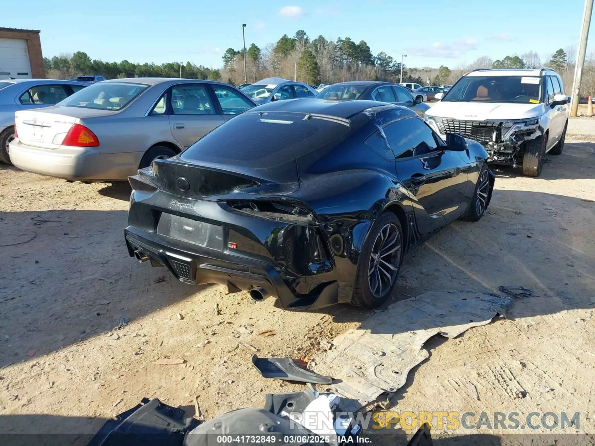 4 Photograph of a damaged car WZ1DB2C09MW043680 TOYOTA GR SUPRA 2021