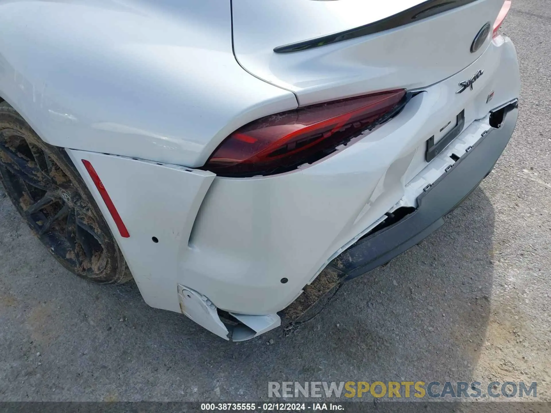 17 Photograph of a damaged car WZ1DB0C00NW049678 TOYOTA GR SUPRA 2022