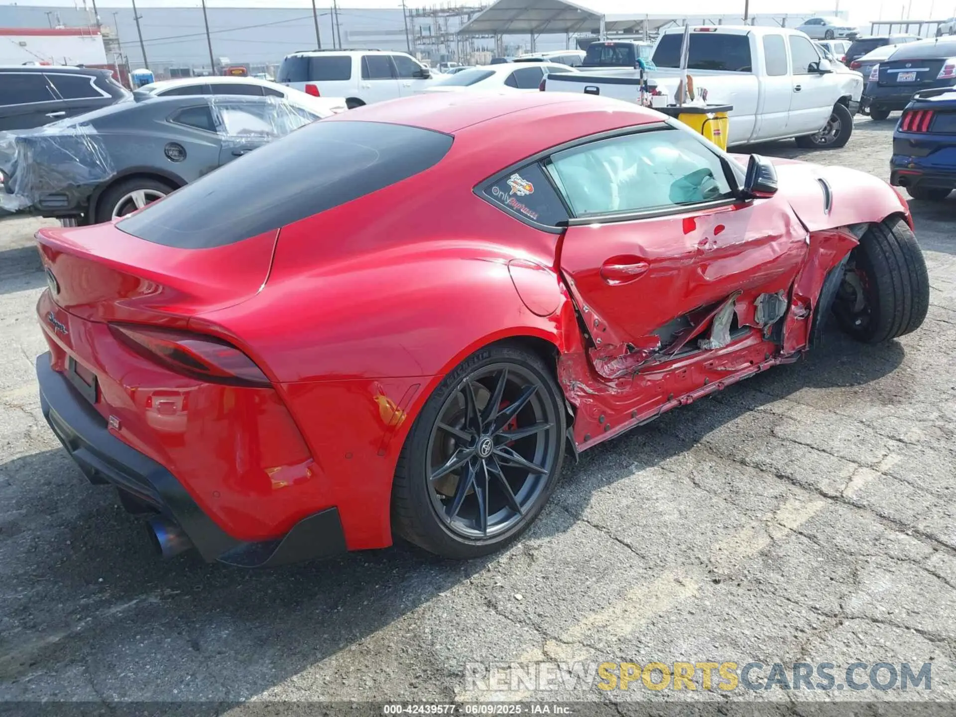 4 Photograph of a damaged car WZ1DB0C02NW048872 TOYOTA GR SUPRA 2022