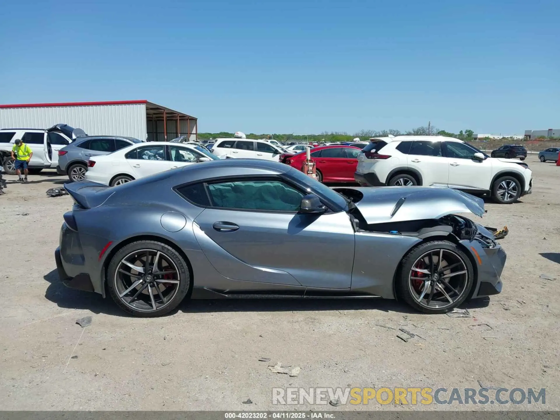 13 Photograph of a damaged car WZ1DB0C05NW050664 TOYOTA GR SUPRA 2022